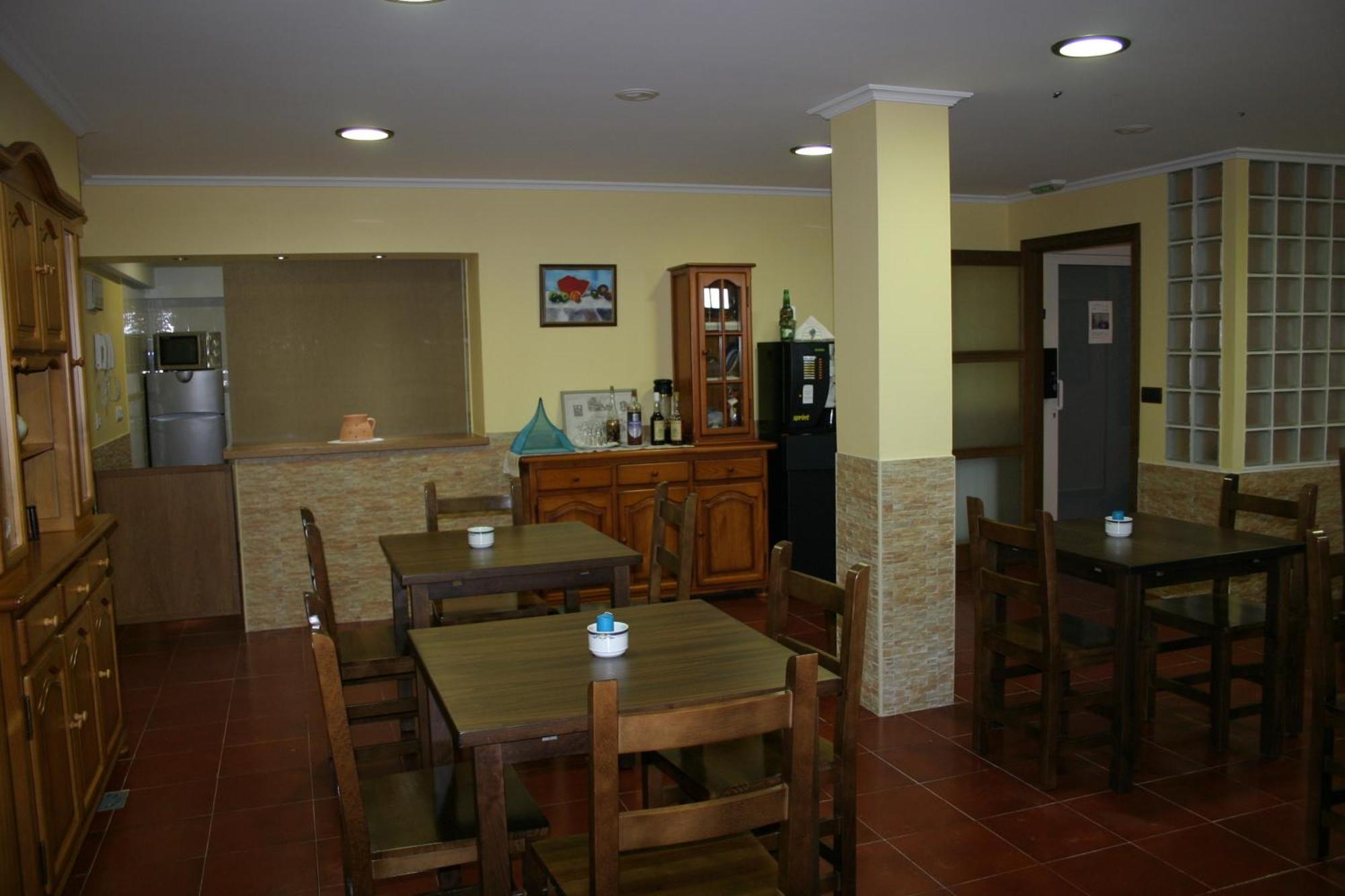 Somonte Hotel Quintes Екстериор снимка